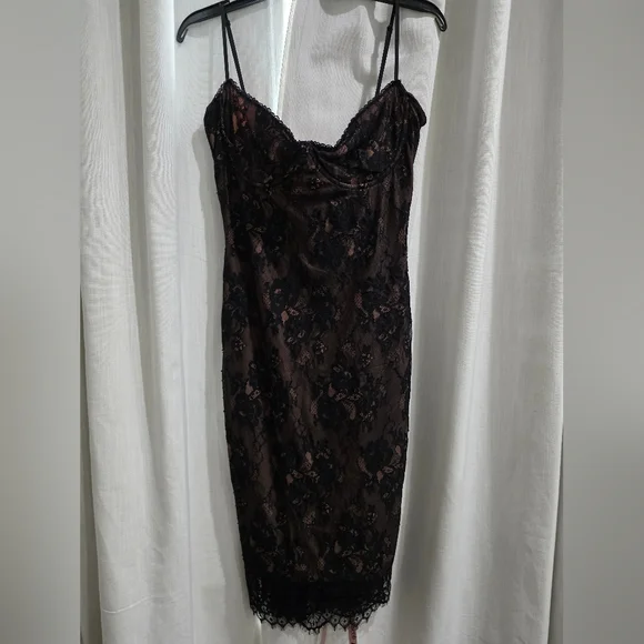 House Of CB Escala black lace midi dress L NWT - Picture 5 of 8